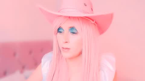 Snapshot of princess_peaach chatting on 10.23.25 ArianaJoliiee online show from 10.23.25