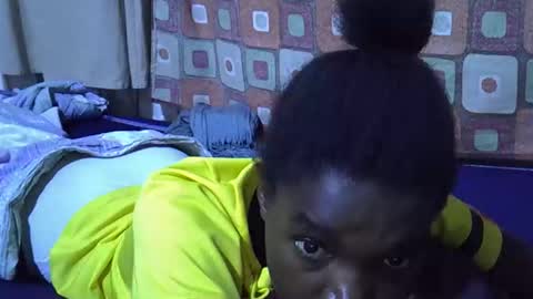 princess_scovia online show from 10.25.25