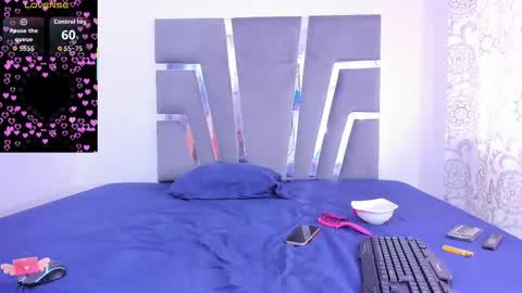 princess_sharon_ online show from 11.28.25