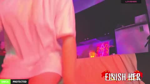 Yo Im Sofiee online show from 12.05.25