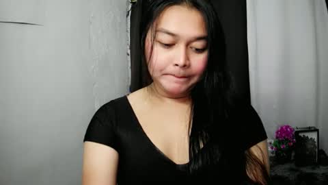 Snapshot of princessaimi69 chatting on 11.06.25 Aimi online show from 11.06.25