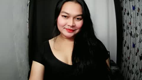 Snapshot of princessaimi69 chatting on 11.06.25 Aimi online show from 11.06.25