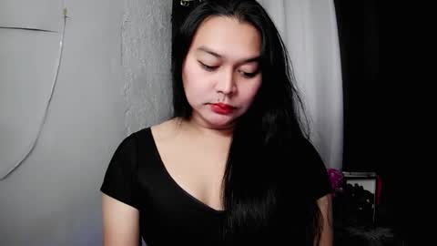 Snapshot of princessaimi69 chatting on 11.20.25 Aimi online show from 11.20.25