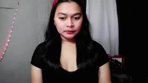 Snapshot of princessaimi69 chatting on 12.13.25 Aimi online show from 12.13.25