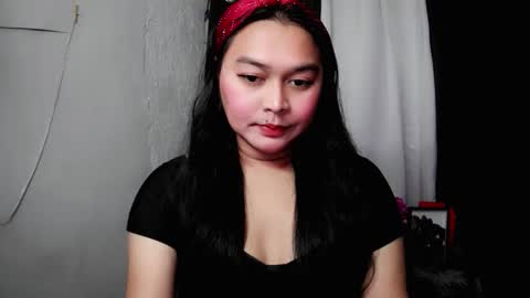 Snapshot of princessaimi69 chatting on 12.14.25 Aimi online show from 12.14.25