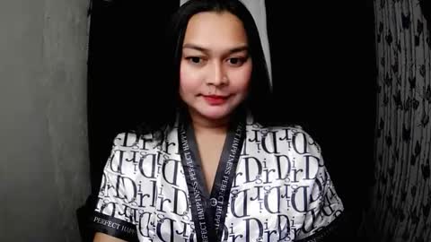 Snapshot of princessaimi69 chatting on 12.17.25 Aimi online show from 12.17.25