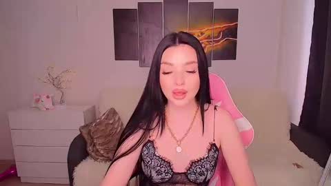 princessamira1 online show from 03.10.25