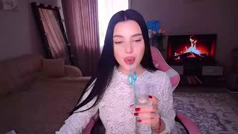 princessamira1 online show from 04.22.26