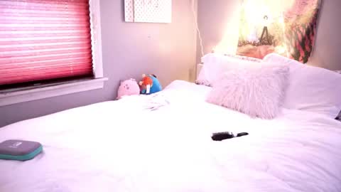 Snapshot of princesselysia99 chatting on 10.29.25 Princess Elysia online show from 10.29.25