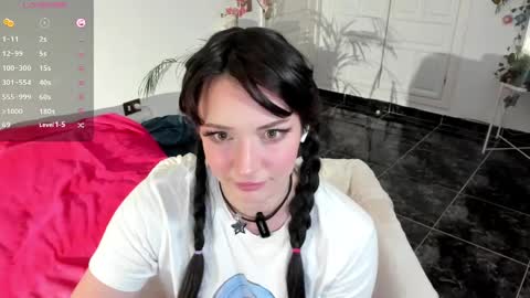 Princess Foxy online show from 01.02.25