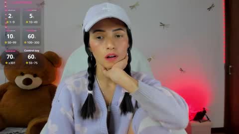 princessluna_14 online show from 09.18.25