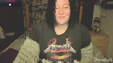 Lux Alot Luxi online show from 04.27.26