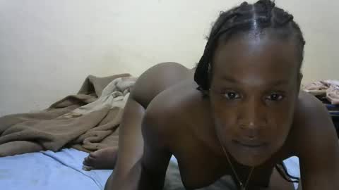 Nadia online show from 02.12.25