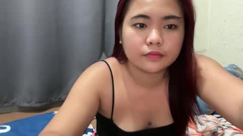 Snapshot of princessnaughty69 chatting on 10.18.25 SweetyHeart online show from 10.18.25