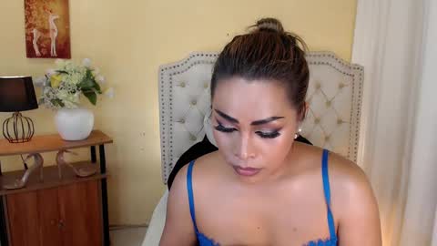 princessyanzy1 online show from 02.25.25
