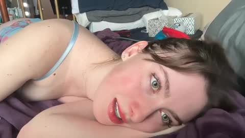 Snapshot of prism50 chatting on 04.09.26 Prism online show from 04.09.26