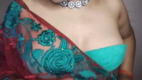 priyu_ online show from 11.21.25