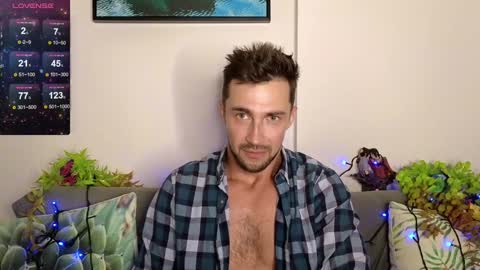 Snapshot of promethe_us chatting on 01.26.25 Prometheus original online show from 01.26.25