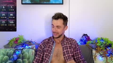 Snapshot of promethe_us chatting on 02.02.25 Prometheus original online show from 02.02.25