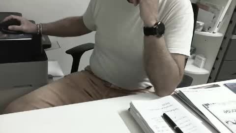 mature hairy guy online show from 05.30.26