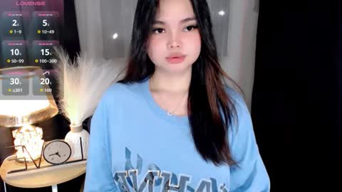 prtty abby03 on ig follow me love online show from 09.29.25