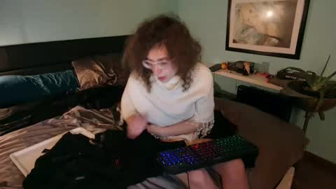 Snapshot of prxscillia_tx chatting on 01.12.25 prxscillia_tx online show from 01.12.25