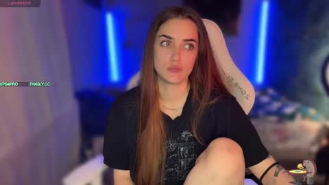 Queen of Pain online show from 11.30.25