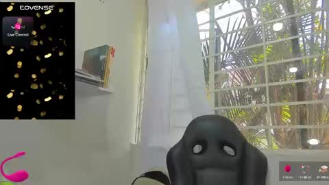 psique_naughty2 online show from 01.22.25