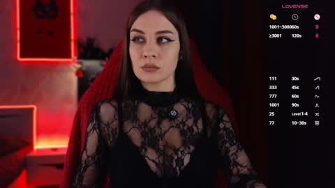 Snapshot of psy_vibe chatting on 10.21.25 Elena online show from 10.21.25