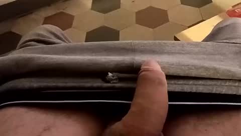 Snapshot of puccciaccios chatting on 12.11.24 puccciaccios online show from 12.11.24