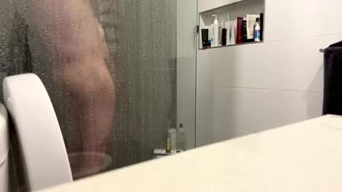 Snapshot of puffiest chatting on 01.19.25 puffiest online show from 01.19.25