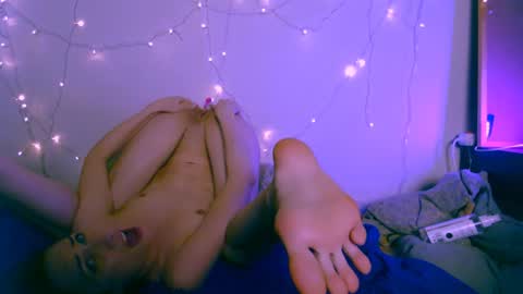 Snapshot of pufpufog chatting on 12.01.24 EsteticHouse online show from 12.01.24