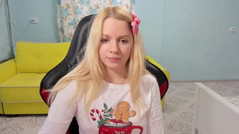 Victoria online show from 12.28.24