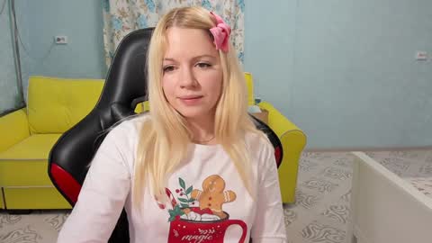 Victoria online show from 01.04.25