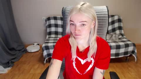 Polly online show from 02.15.26