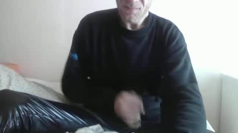 Pumpin online show from 03.03.25