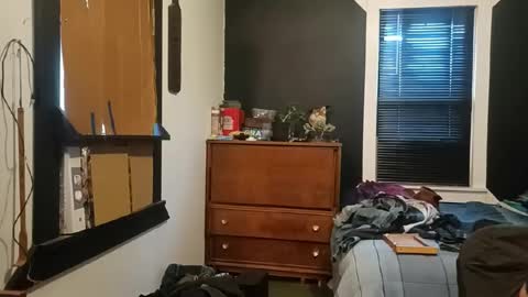 Snapshot of punkie6669 chatting on 12.25.24 pUnKie6 online show from 12.25.24