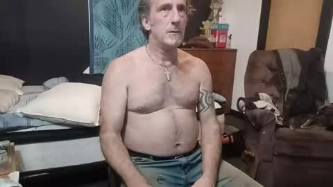 pUnKie6 online show from 01.09.26