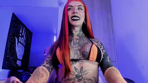 Snapshot of punkyfoxx chatting on 01.27.25 punkyfoxx online show from 01.27.25