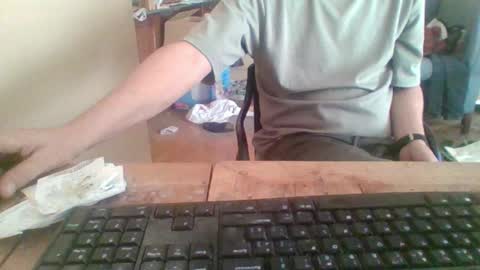 pup_y online show from 10.25.25