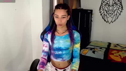 Cris online show from 11.21.25