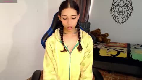 Cris online show from 11.28.25