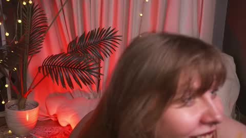 constant schedule Wednesday  Friday  Saturday  Sunday  The Rosemarie online show from 11.30.25