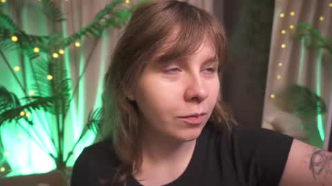 constant schedule Wednesday  Friday  Saturday  Sunday  The Rosemarie online show from 12.20.25