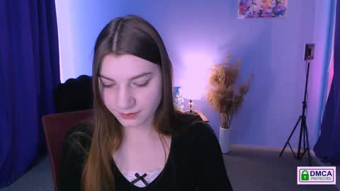 Snapshot of pure_radiance chatting on 01.07.25 Ask me3 online show from 01.07.25