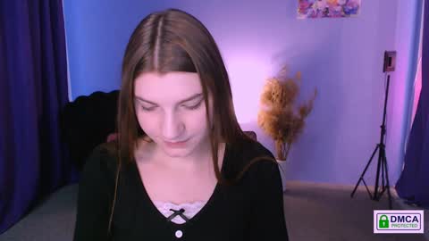 Snapshot of pure_radiance chatting on 01.07.25 Ask me3 online show from 01.07.25