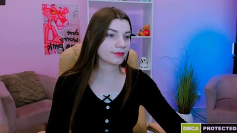 Snapshot of pure_radiance chatting on 01.25.25 Ask me3 online show from 01.25.25