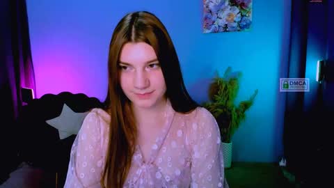 Snapshot of pure_radiance chatting on 02.14.25 Ask me3 online show from 02.14.25