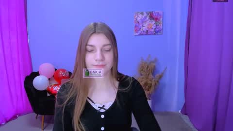 Snapshot of pure_radiance chatting on 02.19.25 Ask me3 online show from 02.19.25