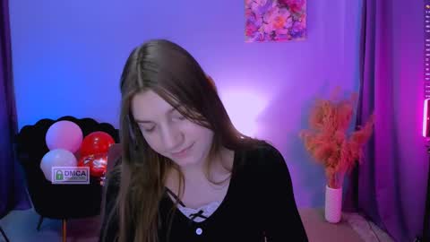 Snapshot of pure_radiance chatting on 02.19.25 Ask me3 online show from 02.19.25